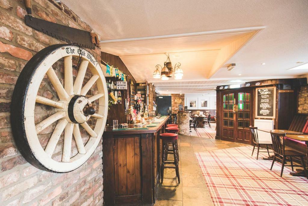 The Oakwheel Hotel Scarborough Exterior photo